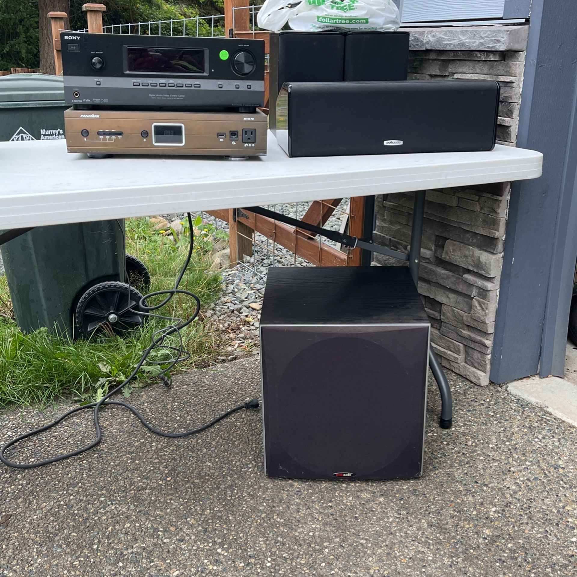 Polk Surround Sound Set