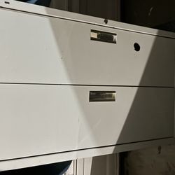 File Cabinet Lateral 42” Locking 