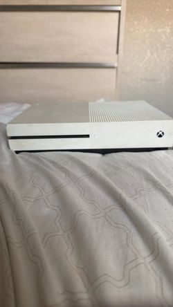 Microsoft Xbox One S Console