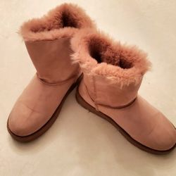 Women's Pink Fax Fur Boots