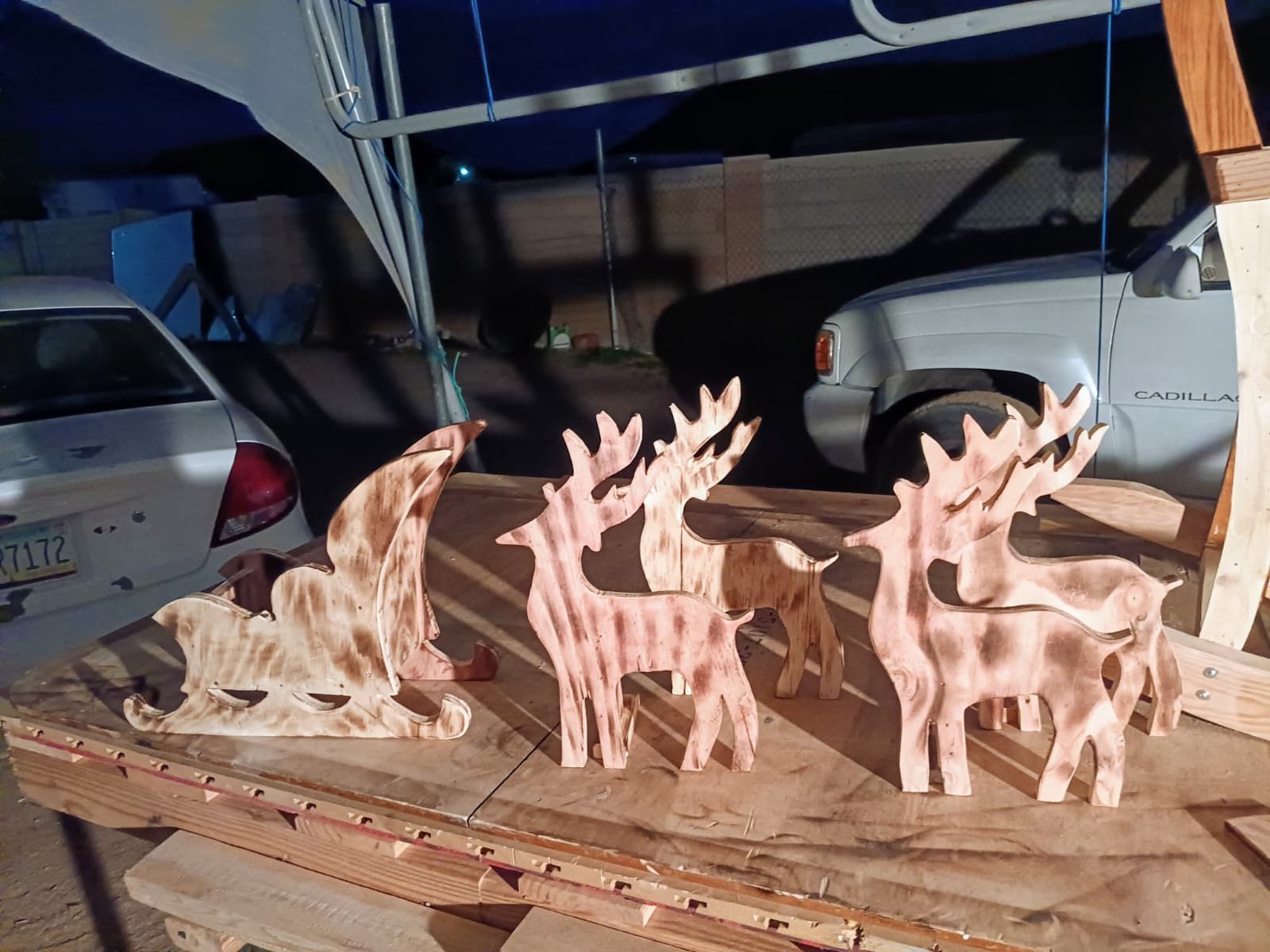 Wooden Deer & sleigh 