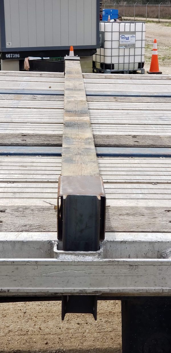 Pipe Stake DUNNAGE HOLDER w/ Safety Pin Hole for Hotshot/Flatbed