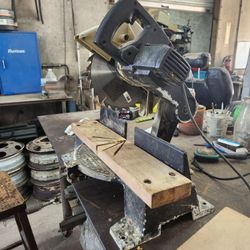 Black And Decker Miter Saw
