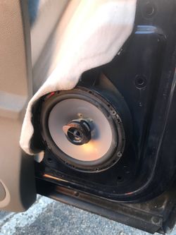 Speakers Radios And Amps