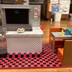 Barbie Diner Set