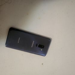 Samsung galaxy S9 PLUS 64 GB UNLOCKED. WORK VERY WELL.PERFECT CONDITION. 