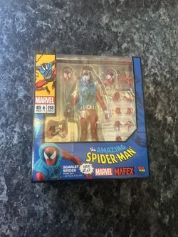 Medicom Toy MAFEX No. 268 Scarlet Spider (Comic Ver. 2.0) Action Figure
