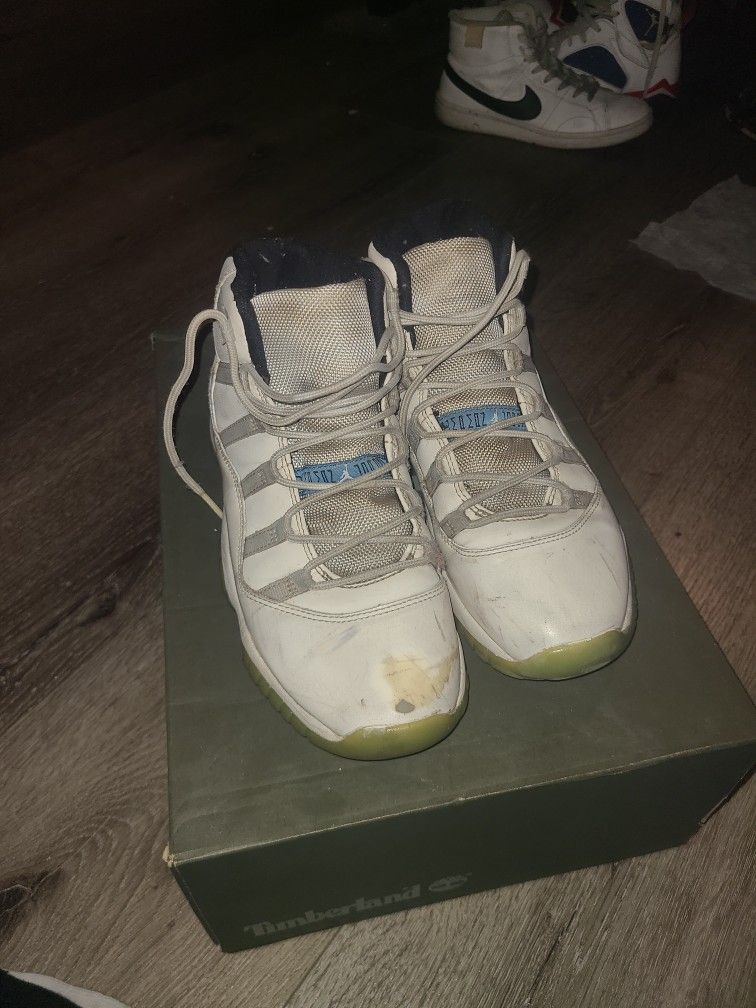 Air Jordan Retro 11 Legend Blue