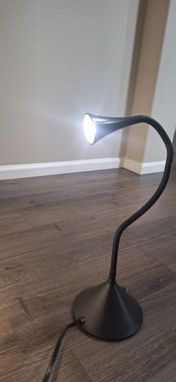 Black Gooseneck Desk Lamp
