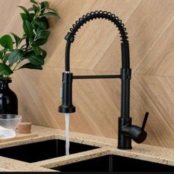 KITCHEN FAUCET