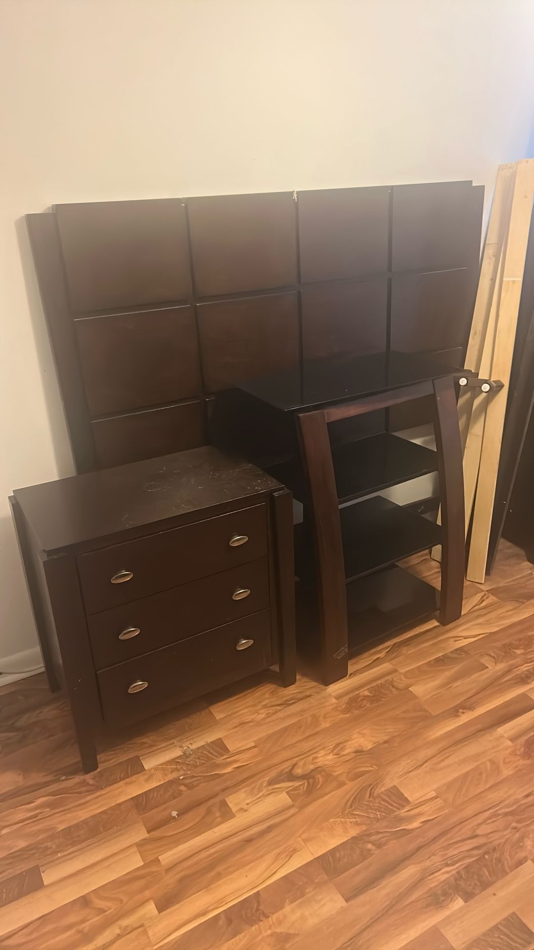 Moving Sale! Full Bedroom Set β Dark Wood Finish, Great Condition, Must Go!