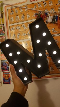 Light up M from target