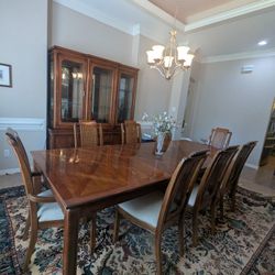  Mahogany Thomasville Dining Set