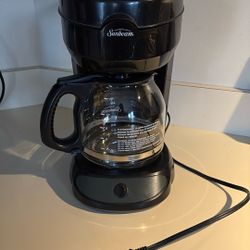 $15 Sunbeam Coffee Pot And Maker