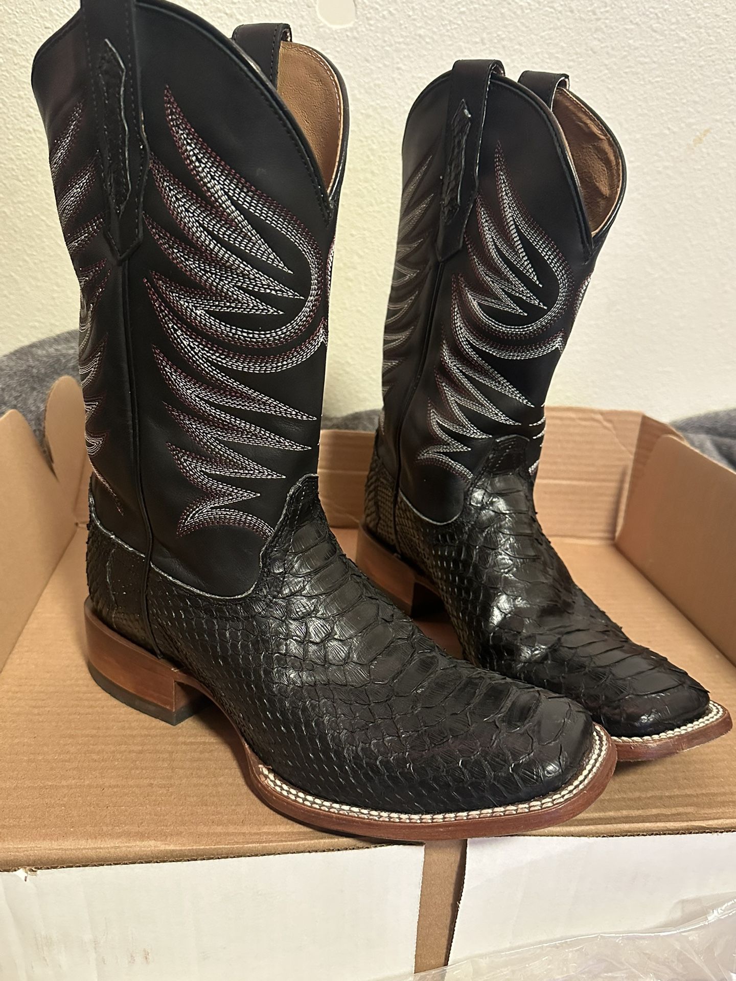 Cody James Python Skin Boots/ Size 9D