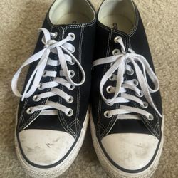 Converse Low Tops