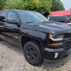 2017 SILVERADO Z71