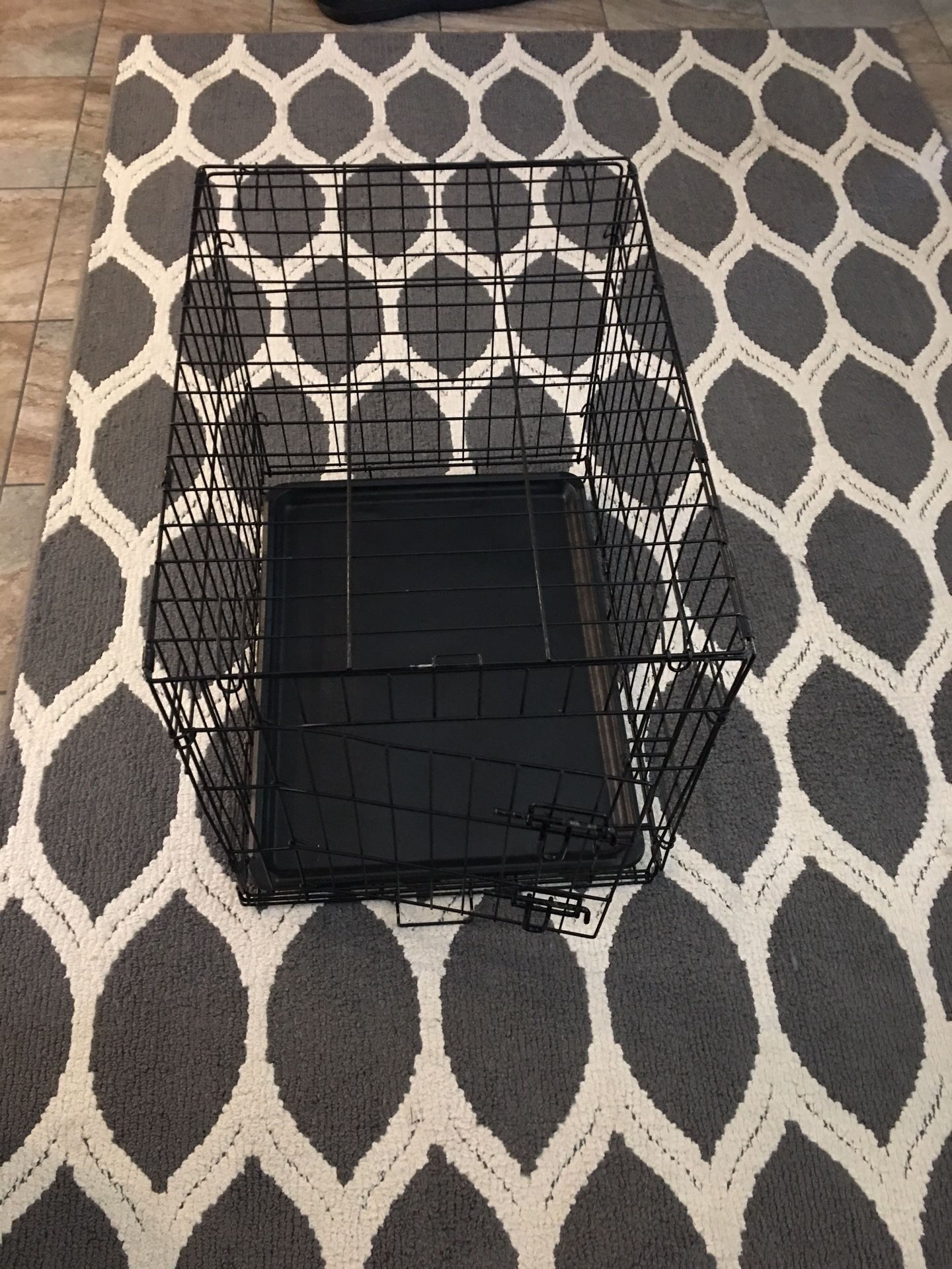 Dog crate (small) 20x18x24