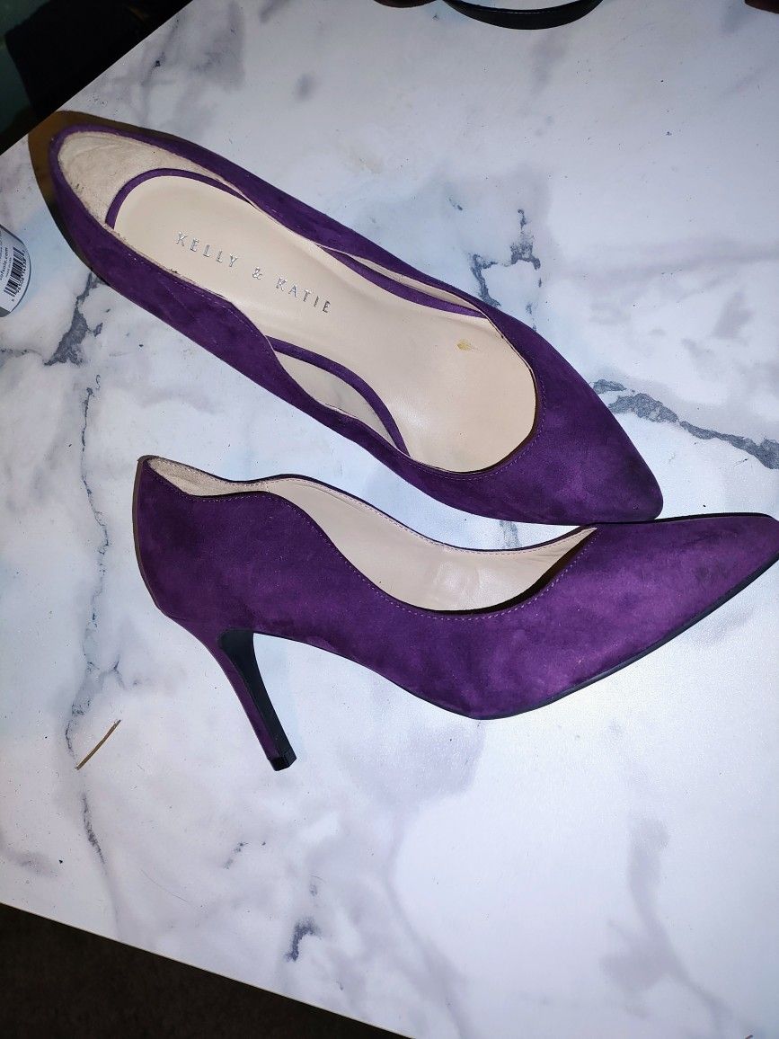 Kelly And Katie   Size 9