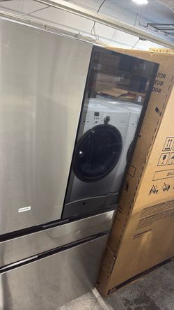 Samsung Family Hub Bespoke Refrigerator