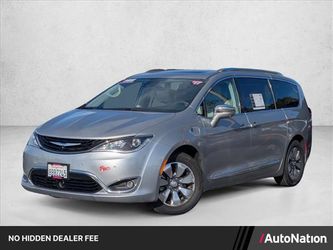 2017 Chrysler Pacifica Hybrid