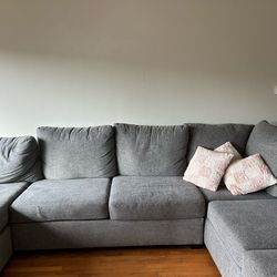 Living spaces 3 piece sectional