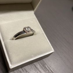 Real diamond ring 