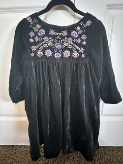 Girls Peek Dress Size 10