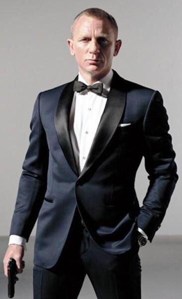 James Bond Skyfall Midnight Blue Tuxedo for Sale in Flint, MI - OfferUp