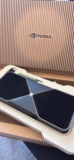 NVIDIA RTX 5080 FE Founders Edition