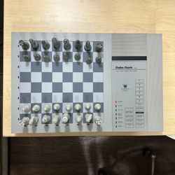 Radio Shack 1850 Chessboard 