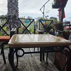  Nice Patio Furniture Sets 4 Chairs Wirh Cusion And Antique Table