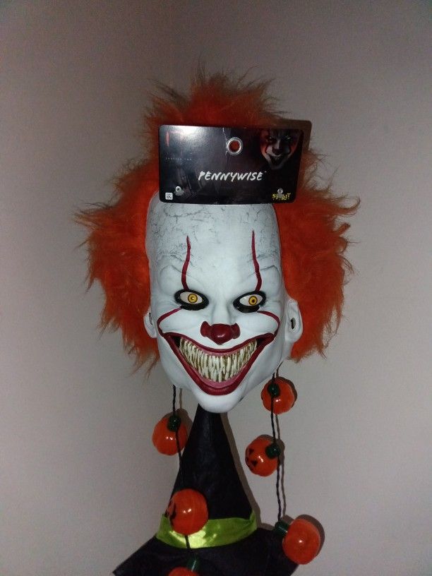 PENNY WISE  MASK