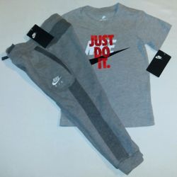 Nike Boys Toddler 2pc Jogger & Tee Set - 5T 
