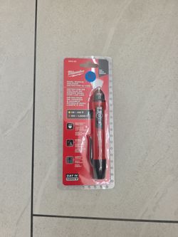 Milwaukee Dual Range Voltage Detector with LED