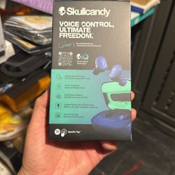 Skullcandy Grind In-Ear Wireless Earbuds, 40 Hr Battery, Skull-iQ, Alexa Enabled, Microphone, Works with iPhone Android and Bluetooth Devices - Dark B