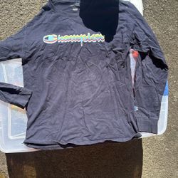 Men’s Large Champion Crew Neck Navy Shirt