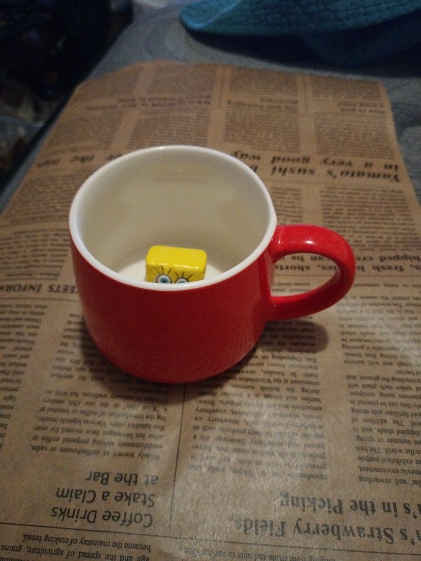 Official Peek A Boo SpongeBob Cup