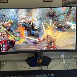 Gaming Monitor 32”