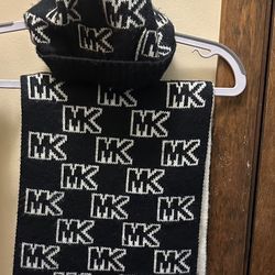 MK Hat and Scarf Set