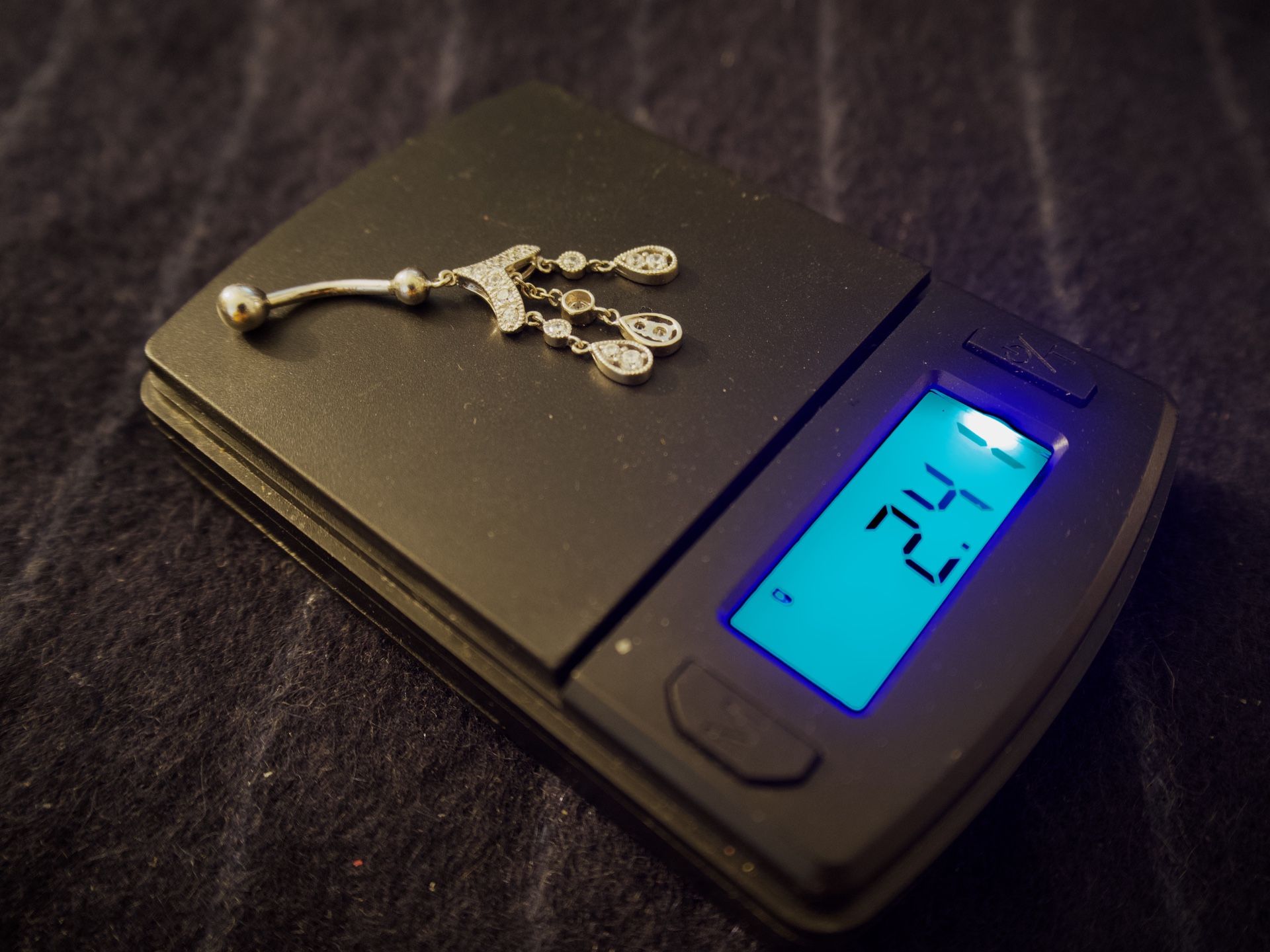 👇Read Description Below👇yes Still Available👌14k White Gold Piercing😳