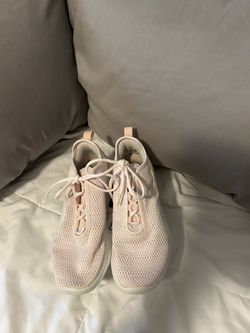 Nike Air Max  Motion 2 (womens)