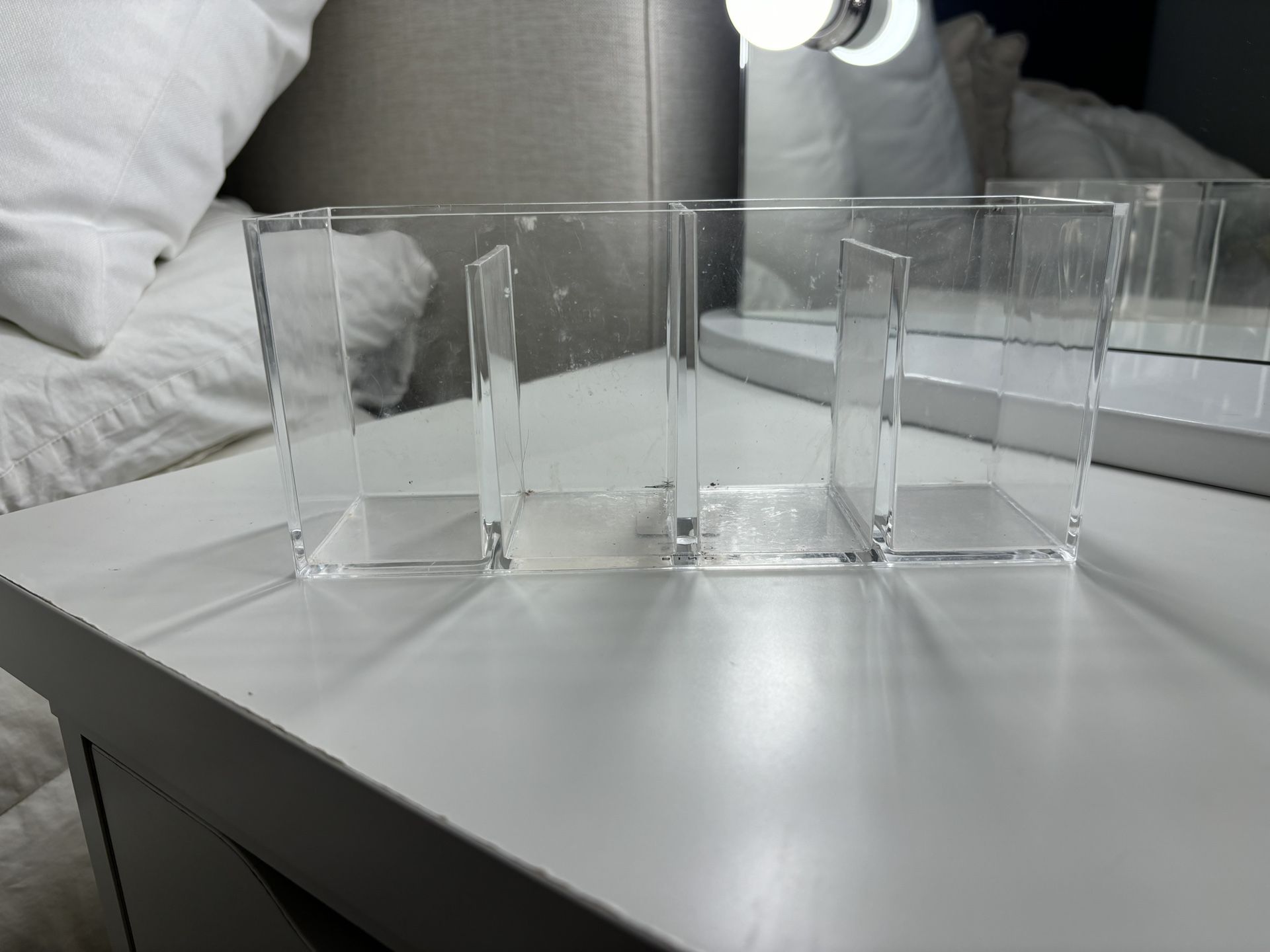 Acrylic Make Up Brush Holder 