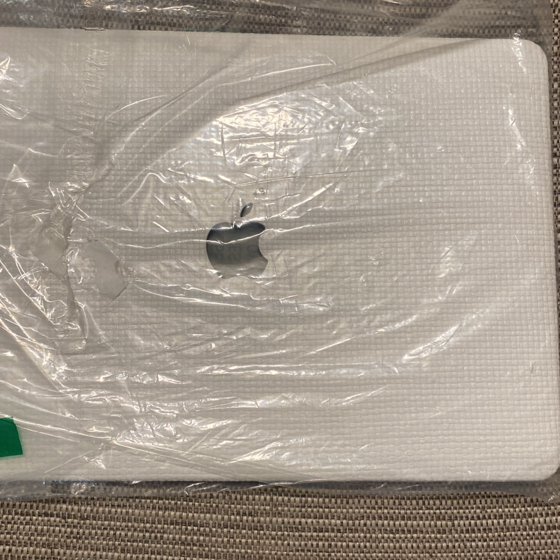 Laptop cover for the Apple computer