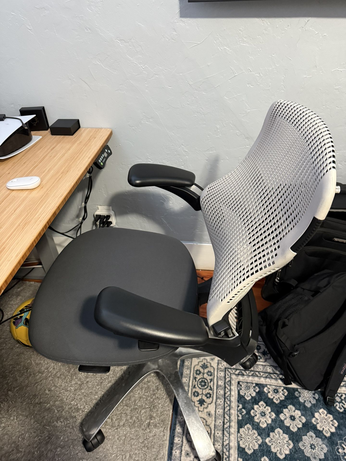 Office Chair Knoll