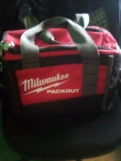 Milwaukee Pack Out Tool Bag