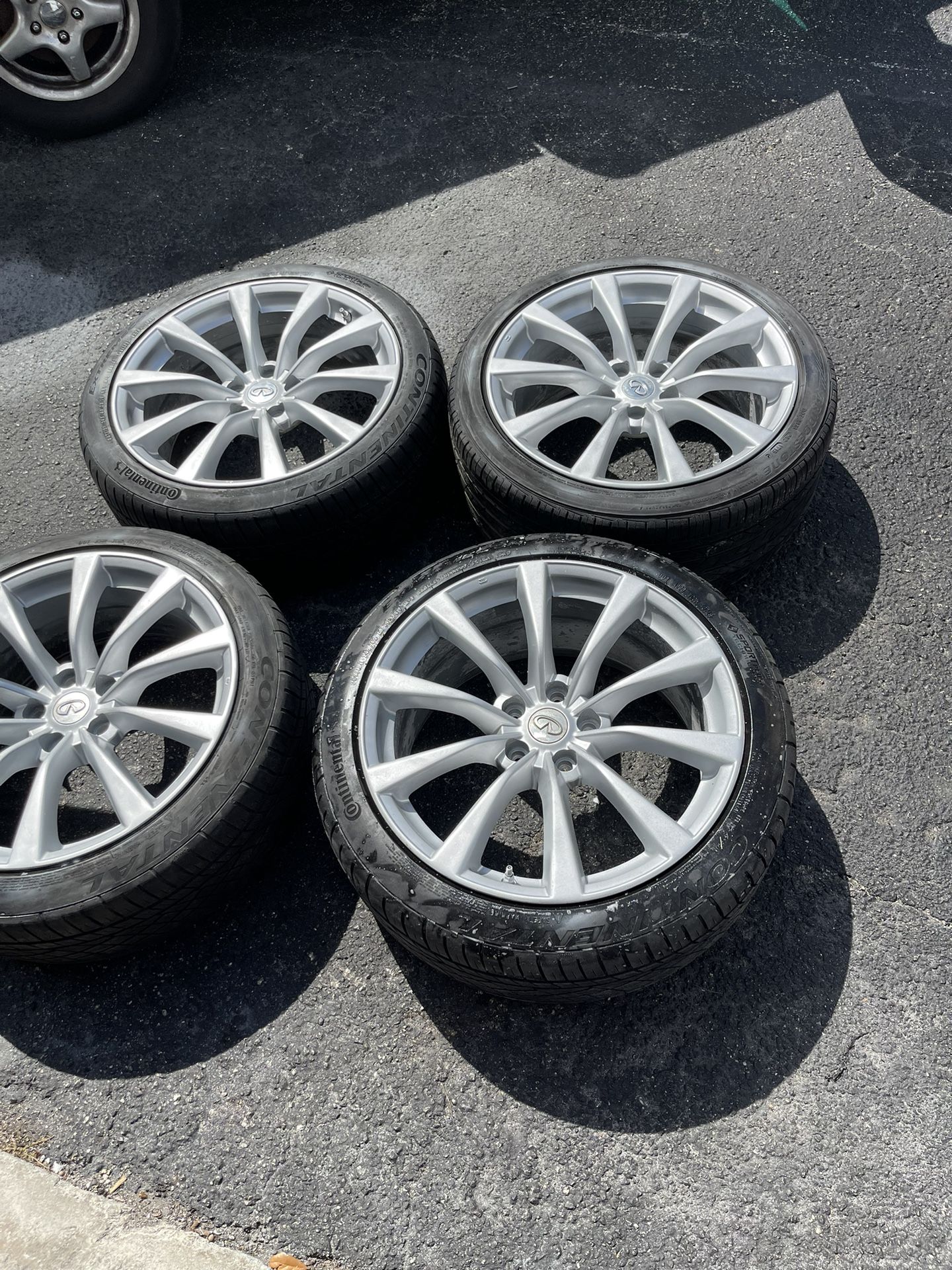 Infiniti Rims