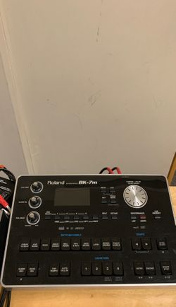 Roland BK-7m