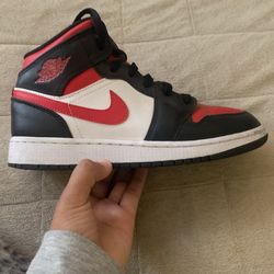 JORDAN 1s 