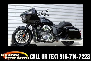 2025 Indian Motorcycle Challenger� Limited 112 (IND433914)